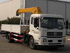 XZJ5162JSQD5型随车起重运输车