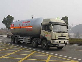 CLW5311GYQ型液化气体运输车 CLW5311GYQ型液化气体运输车